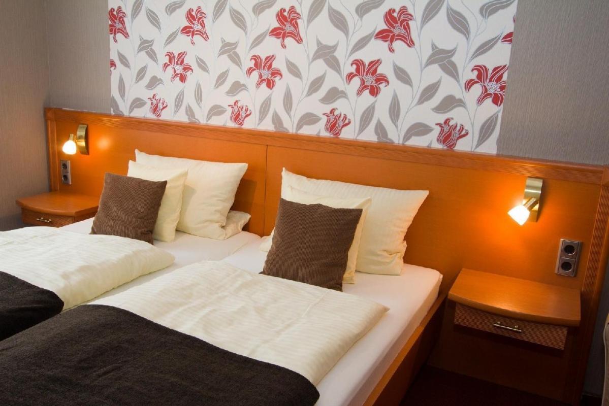 Hotel-Garni-Kachelburg 디에블리흐 외부 사진