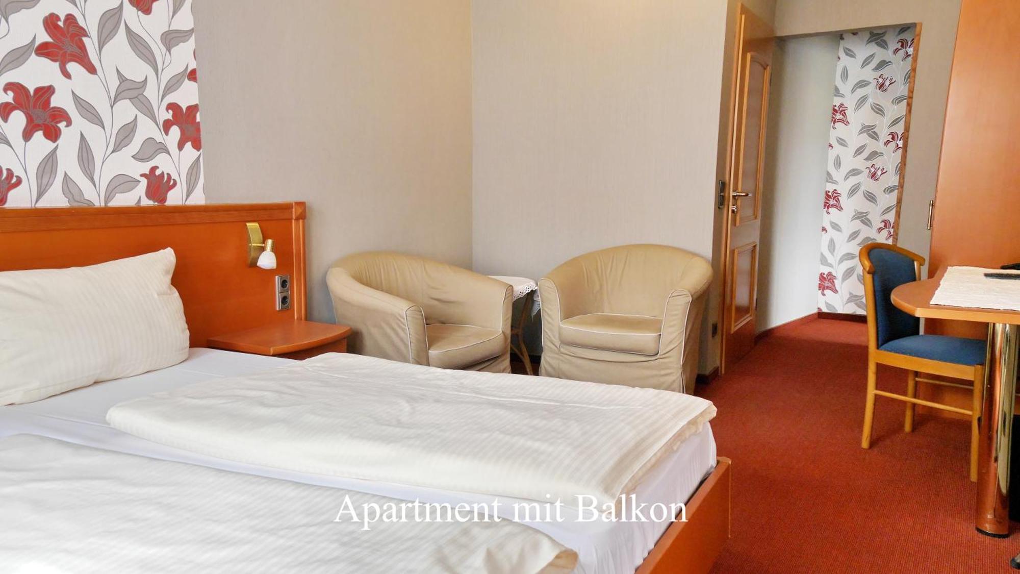 Hotel-Garni-Kachelburg 디에블리흐 외부 사진
